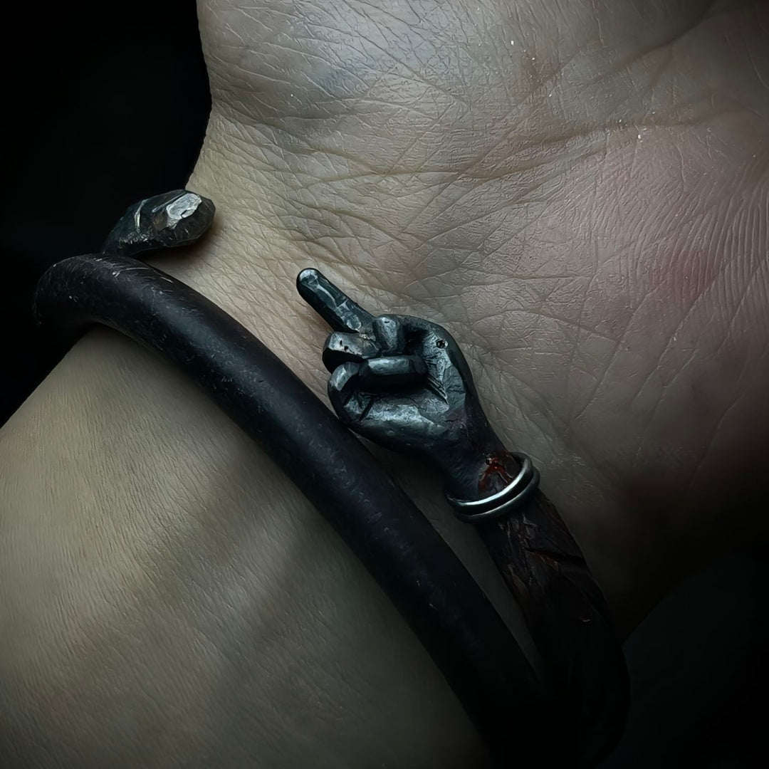 Zhenwu's Heavenly Finger Bracelet