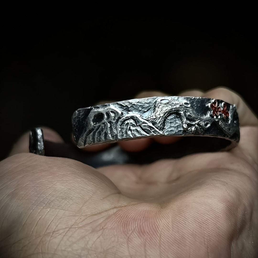 Plum Blossom Relief Bracelet