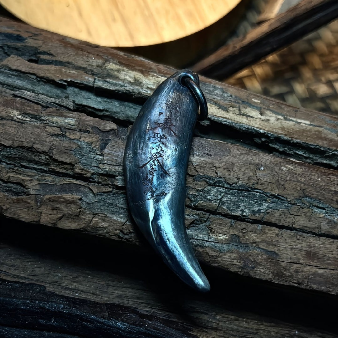 Primordial Thunder Fang