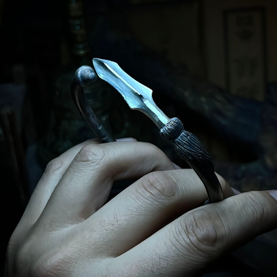 General's Tassel Blade Bracelet