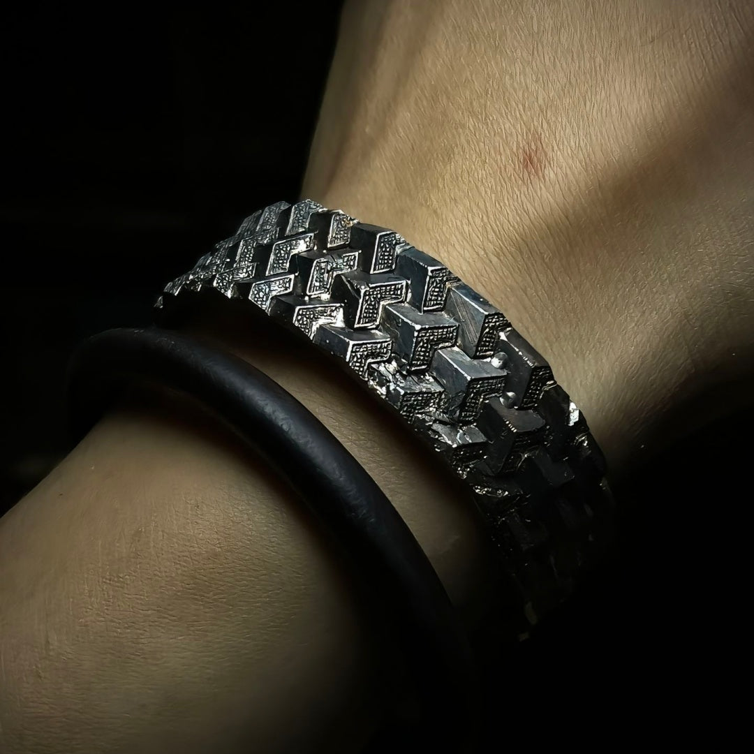 General Huo's Armor Bracelet